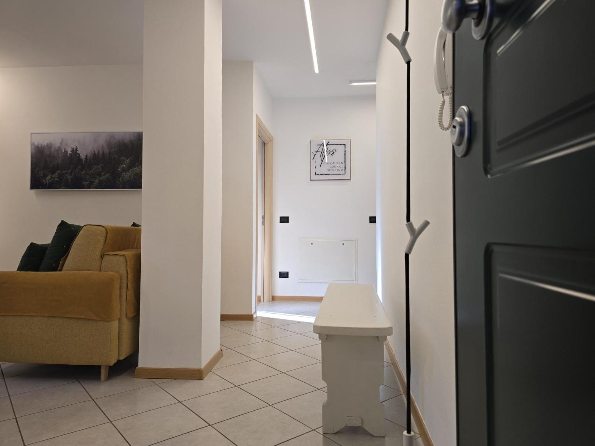 Dolomiten Lounge - Moderno Con Parcheggio Privato แปร์จีนา วัลซูกานา ภายนอก รูปภาพ
